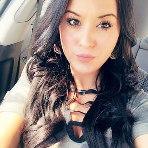 Meet your Posher, Samantha